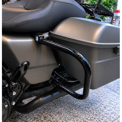 PROTETOR TRASEIRO TOURING 2014 ATÉ 2023 - PRETO BRILHO